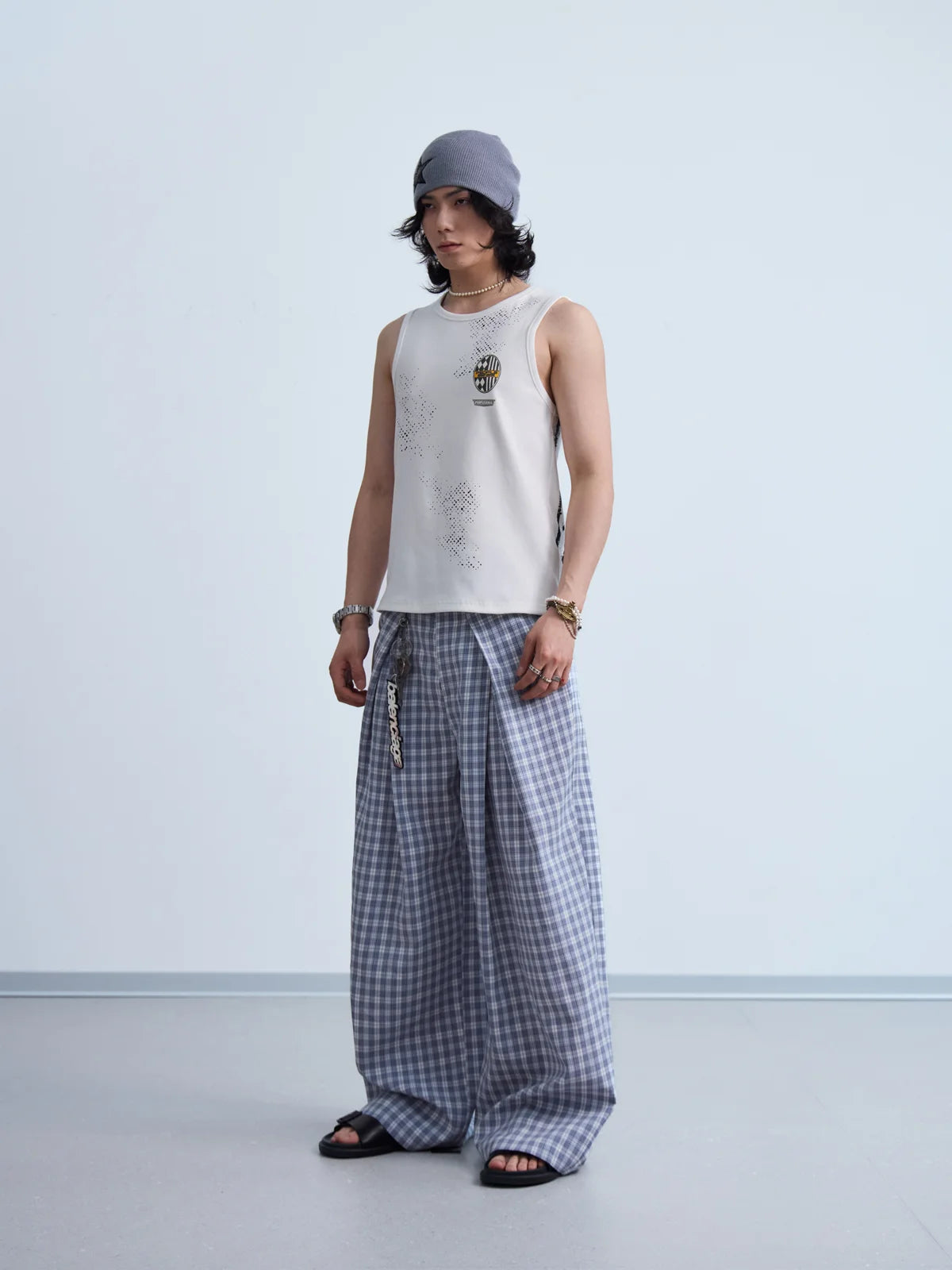 Peoplesense  Curved Plaid Relaxed Trousers