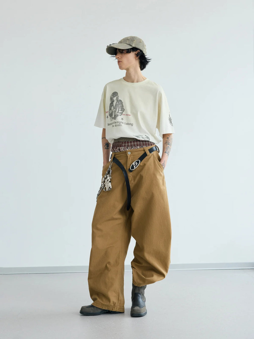 Peoplesense Retro Curved Leg Trousers Brown